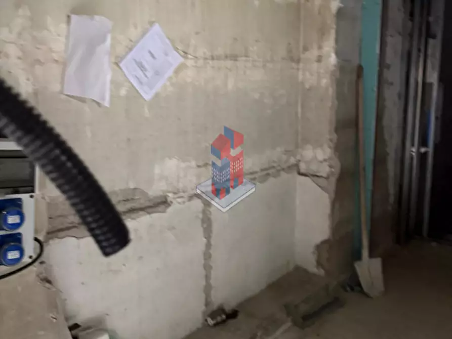 Immagine 5 di Negozio in affitto  in CHIAIA - LICEO UMBERTO a Napoli