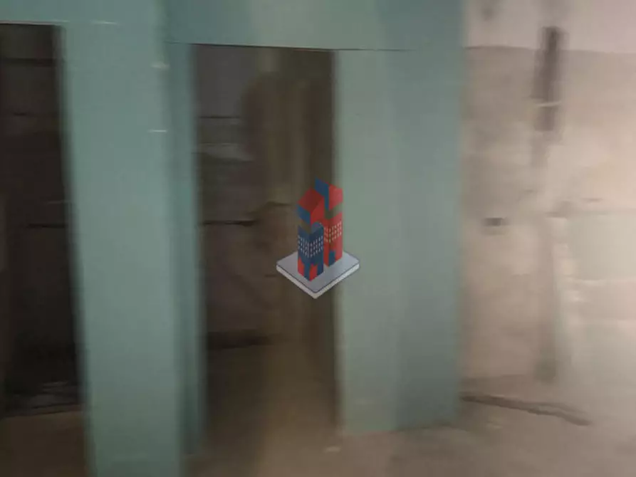 Immagine 8 di Negozio in affitto  in CHIAIA - LICEO UMBERTO a Napoli