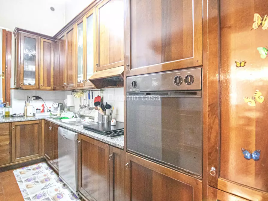 Immagine 4 di Casa indipendente in vendita  in via braga a Prato