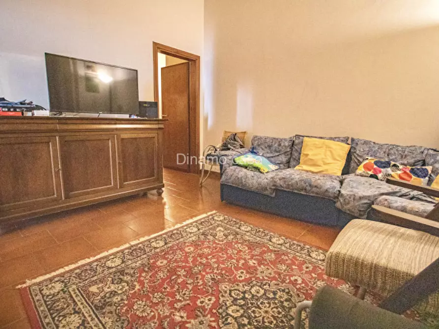 Immagine 6 di Casa indipendente in vendita  in via braga a Prato