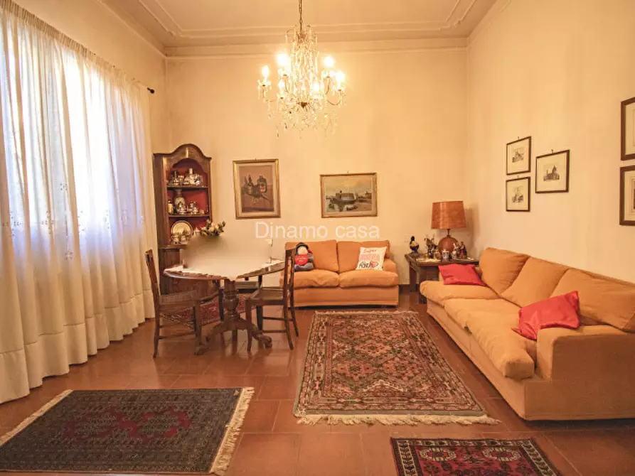 Immagine 9 di Casa indipendente in vendita  in via braga a Prato