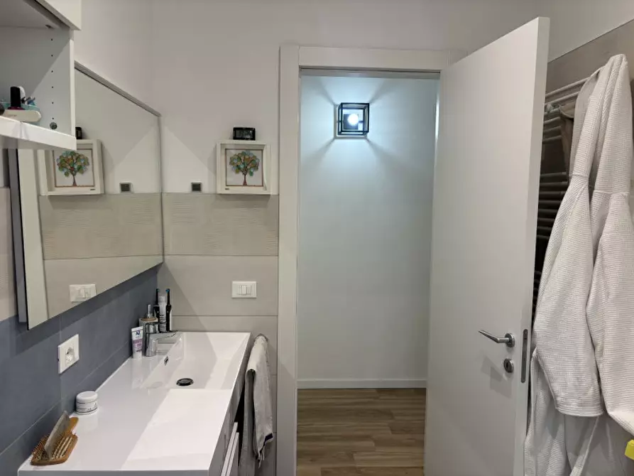 Immagine 19 di Appartamento in vendita  in Via Archimede a Padova