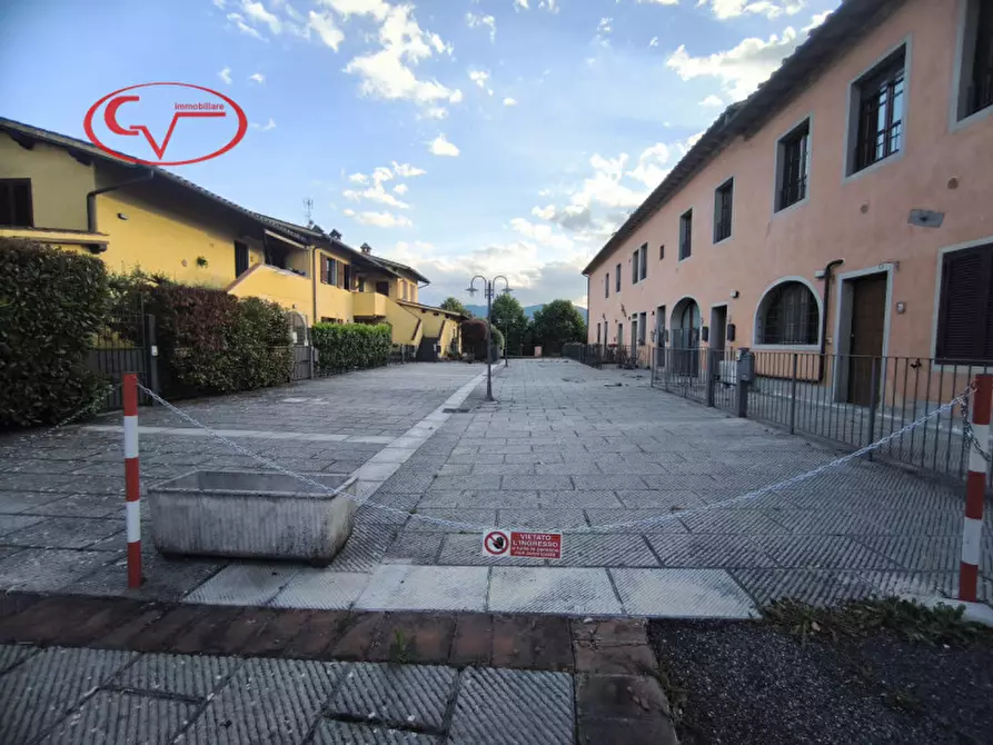 Immagine 1 di Appartamento in vendita  in Via Diga a Cavriglia