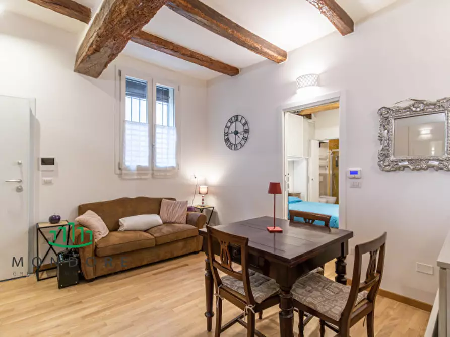 Immagine 3 di Appartamento in affitto  in VIA SANTO STEFANO a Bologna