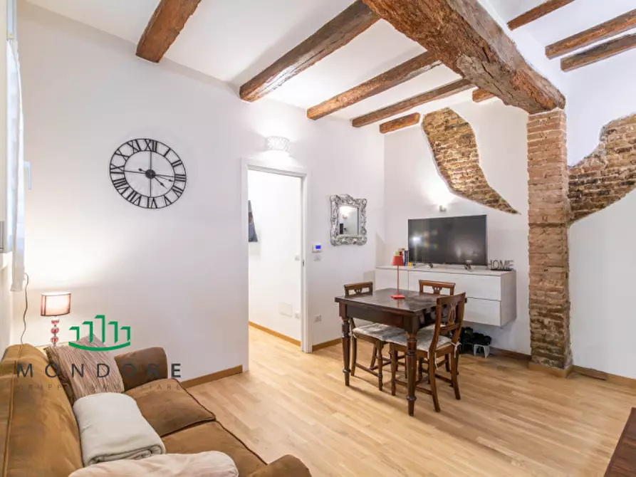Immagine 8 di Appartamento in affitto  in VIA SANTO STEFANO a Bologna