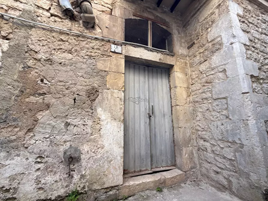 Immagine 33 di Appartamento in vendita  a Modica