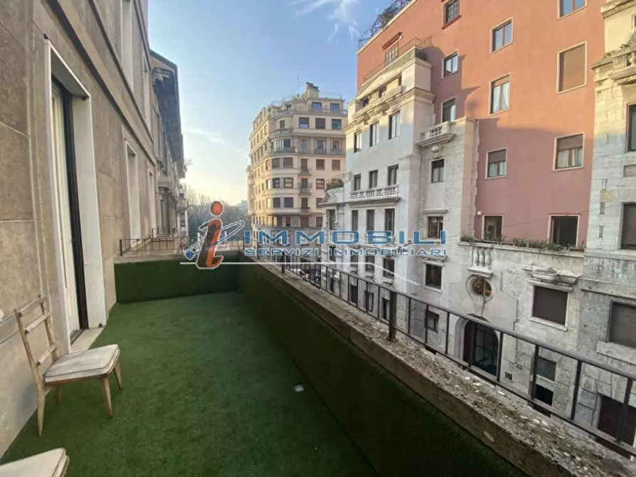 Immagine 13 di Ufficio in affitto  in VIA SAN DAMIANO a Milano