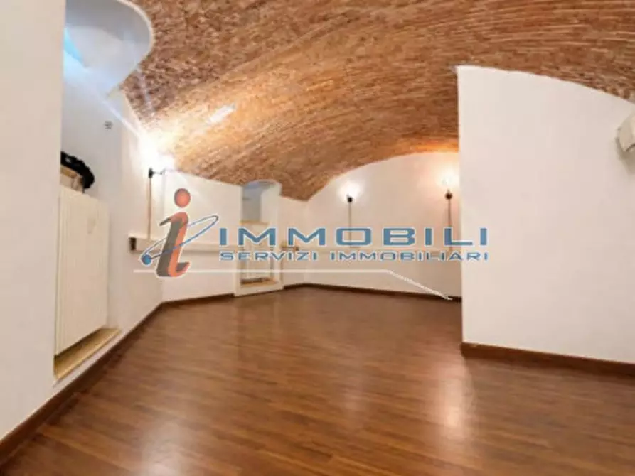 Immagine 13 di Ufficio in affitto  in VIA CONSERVATORIO a Milano