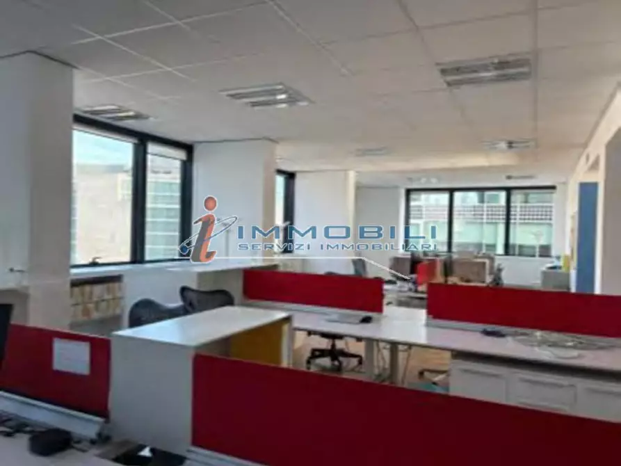 Immagine 3 di Ufficio in affitto  in VIA GIOIA MELCHIORRE a Milano