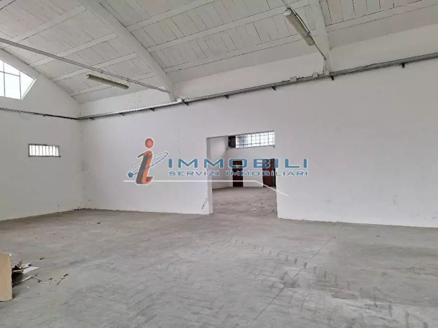 Immagine 8 di Capannone industriale in affitto  in VIA ARCHIMEDE a Settimo Milanese