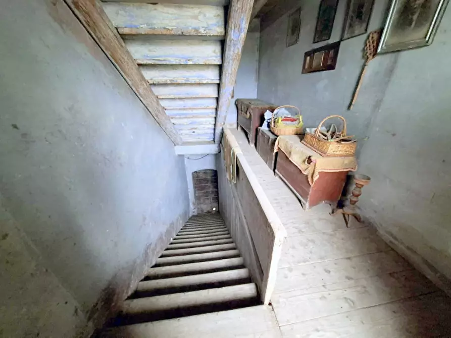 Immagine 16 di Rustico / casale in vendita  in Via San Francesco a Rovolon
