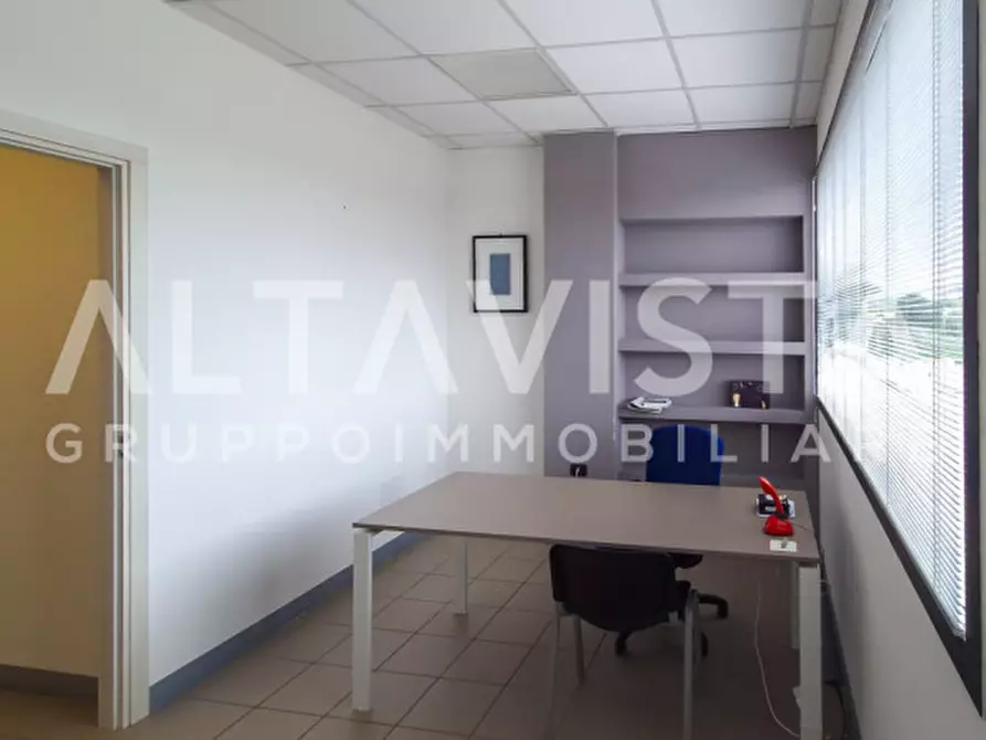 Immagine 19 di Ufficio in affitto  in Via Chiesa a Paitone