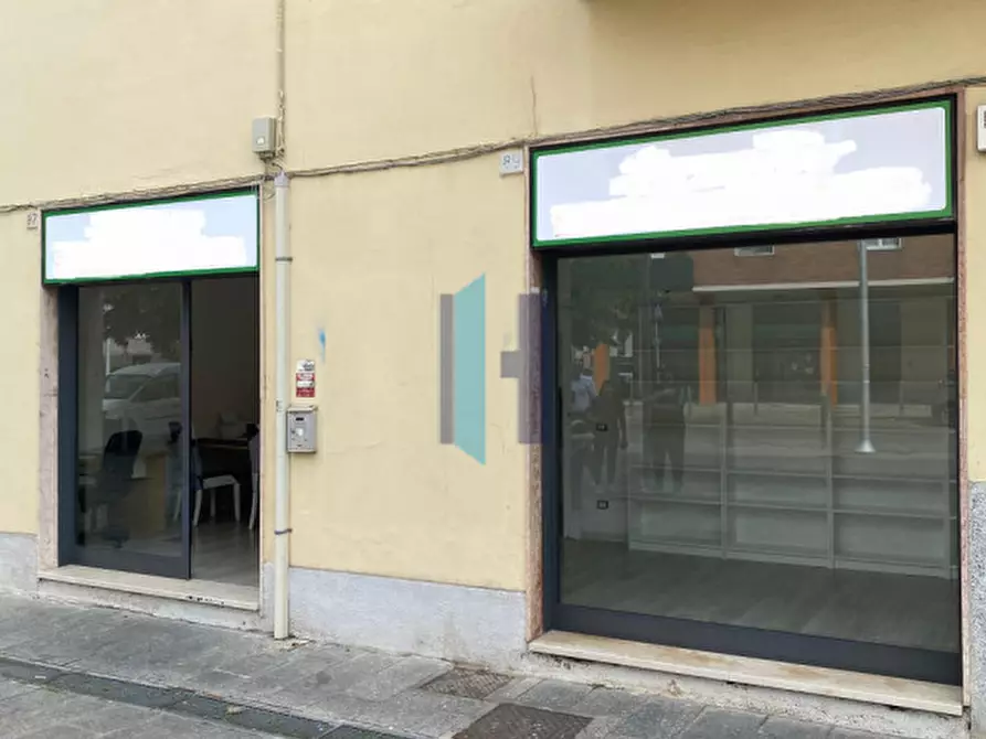 Immagine 14 di Negozio in vendita  in Via Fura 87 a Brescia