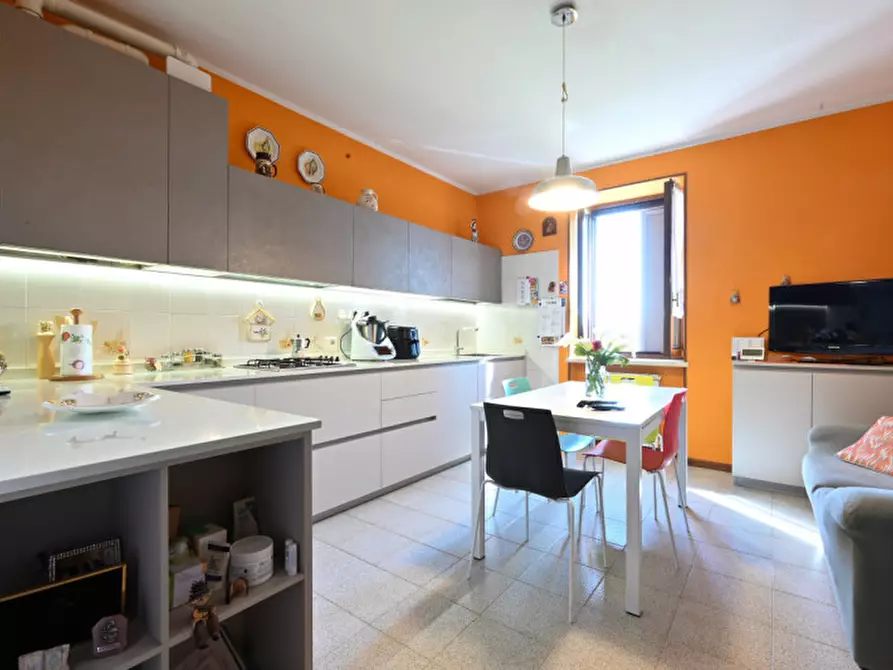 Immagine 8 di Casa bifamiliare in vendita  in Località Pampaluna a San Giovanni Lupatoto