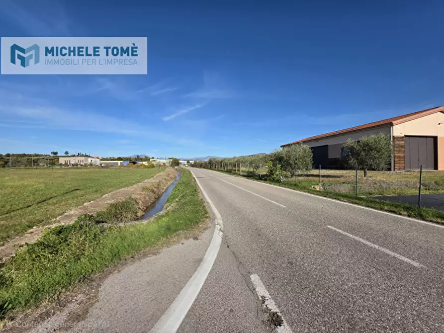 Immagine 9 di Terreno in vendita  in località bisavola a Bardolino