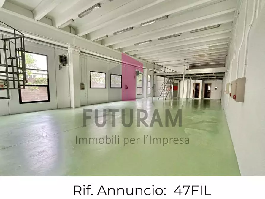 Immagine 1 di Capannone industriale in vendita  a Altavilla Vicentina