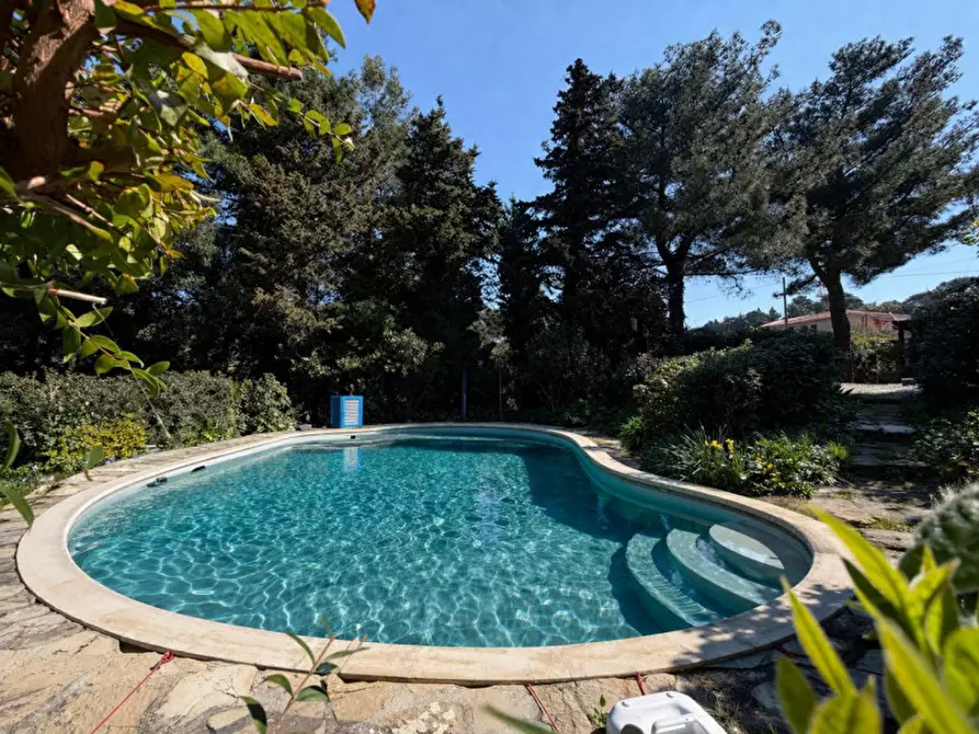 Immagine 1 di Appartamento in vendita  in Via del Castellaccio a Livorno