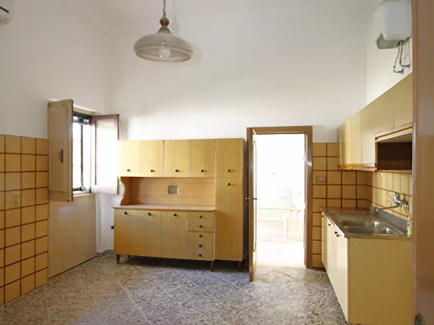 Immagine 18 di Casa indipendente in vendita  in Via Regina Elena a Presicce-Acquarica