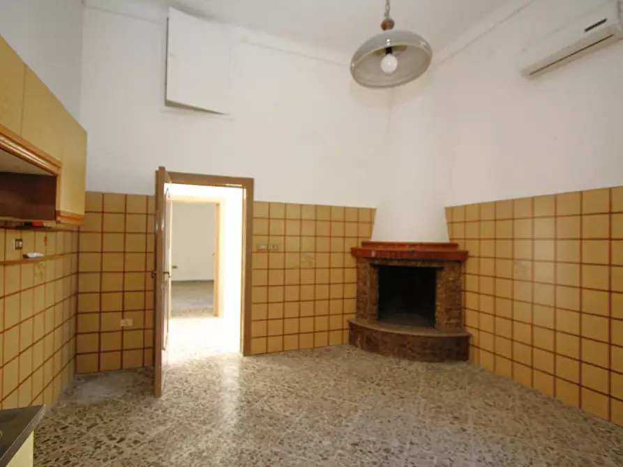 Immagine 21 di Casa indipendente in vendita  in Via Regina Elena a Presicce-Acquarica