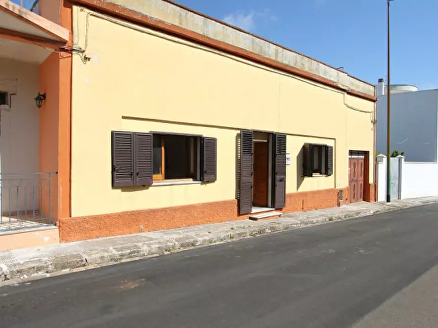 Immagine 28 di Casa indipendente in vendita  in Via Regina Elena a Presicce-Acquarica