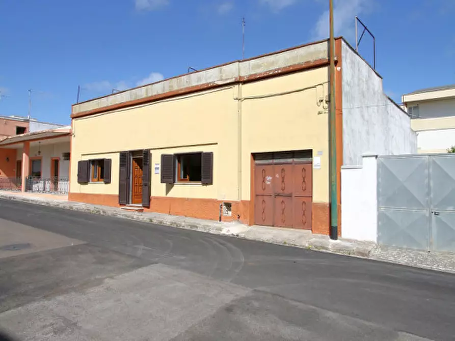 Immagine 29 di Casa indipendente in vendita  in Via Regina Elena a Presicce-Acquarica