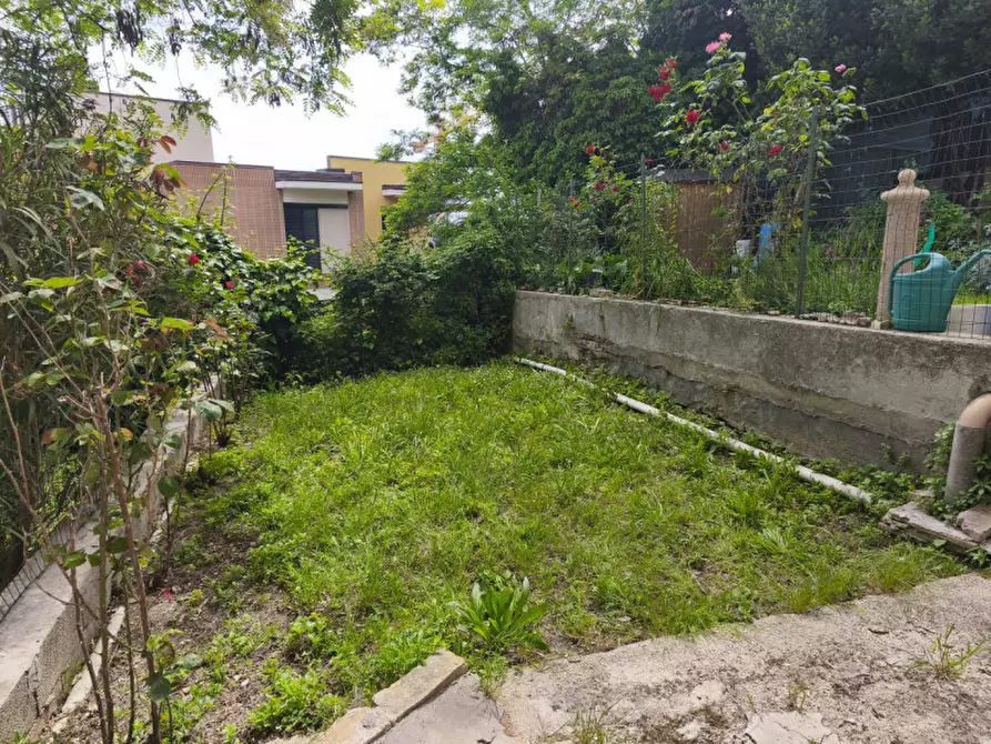 Immagine 14 di Appartamento in vendita  in BORGO SAN GIULIANO 39 a Macerata