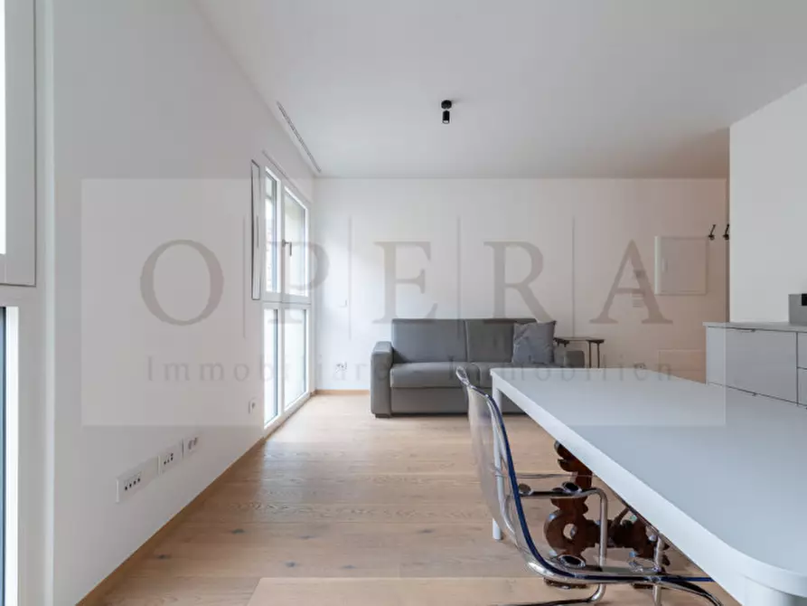 Immagine 1 di Appartamento in vendita  in Via Cassa di Risparmio - Sparkassenstraße a Bolzano