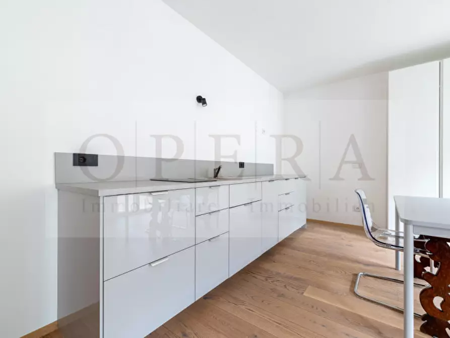 Immagine 2 di Appartamento in vendita  in Via Cassa di Risparmio - Sparkassenstraße a Bolzano