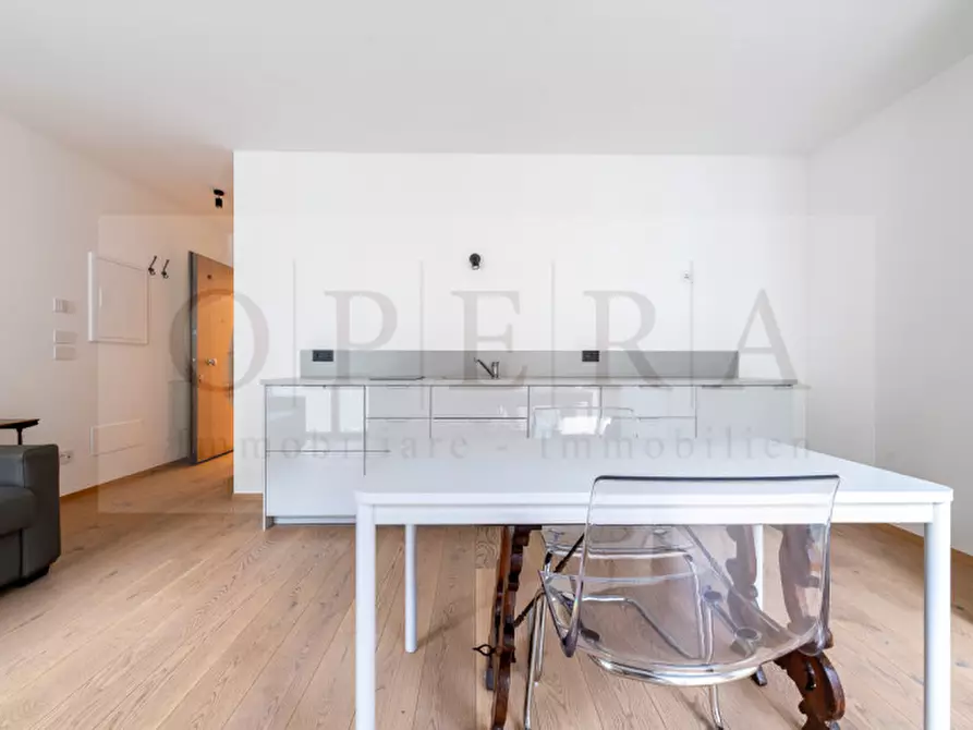 Immagine 6 di Appartamento in vendita  in Via Cassa di Risparmio - Sparkassenstraße a Bolzano