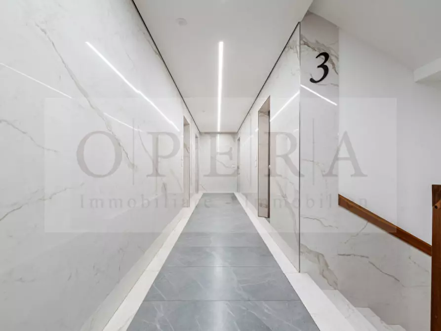 Immagine 12 di Appartamento in vendita  in Via Cassa di Risparmio - Sparkassenstraße a Bolzano