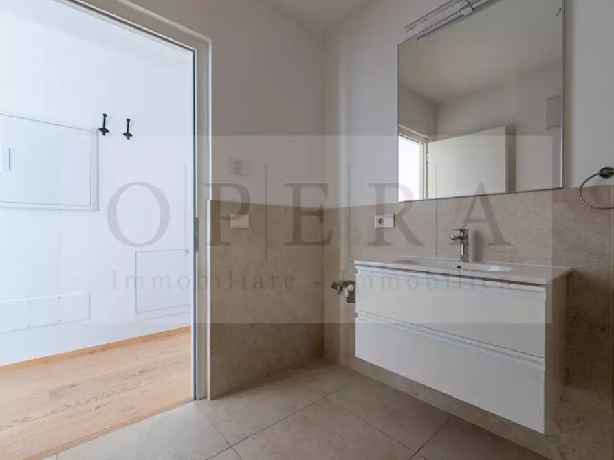 Immagine 20 di Appartamento in vendita  in Via Cassa di Risparmio - Sparkassenstraße a Bolzano