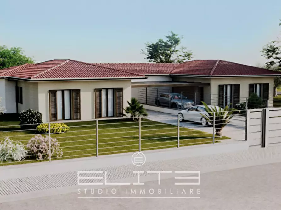 Immagine 1 di Villa in vendita  in s.s. arceviese a Senigallia