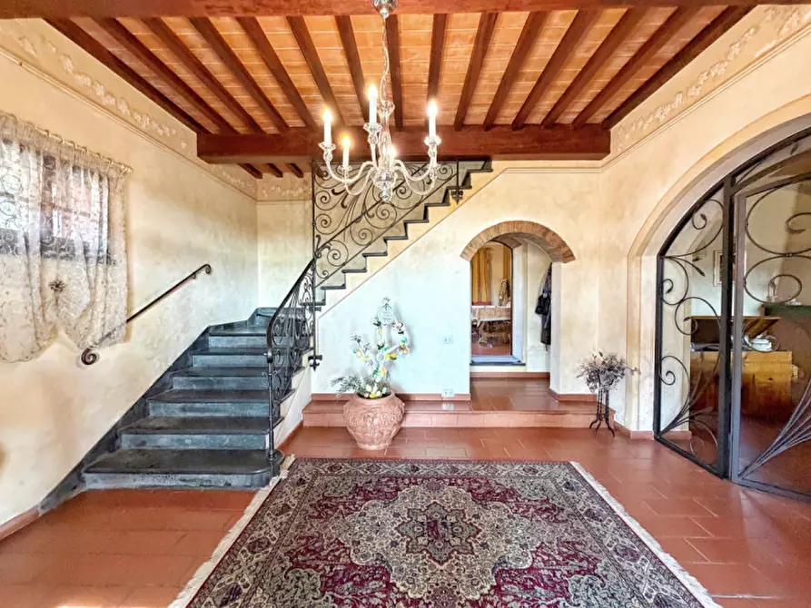 Immagine 4 di Villa in vendita  in Via Scacciapolli a Fauglia