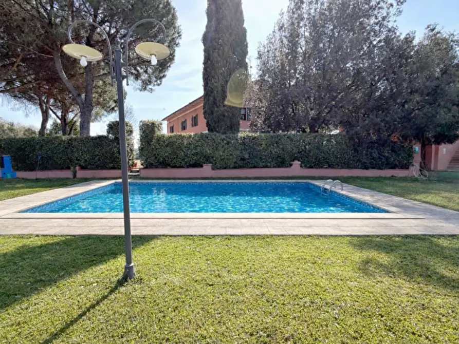 Immagine 8 di Villa in vendita  in Via Scacciapolli a Fauglia