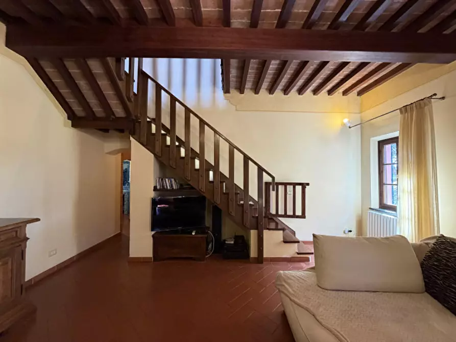 Immagine 18 di Villa in vendita  in Via Scacciapolli a Fauglia