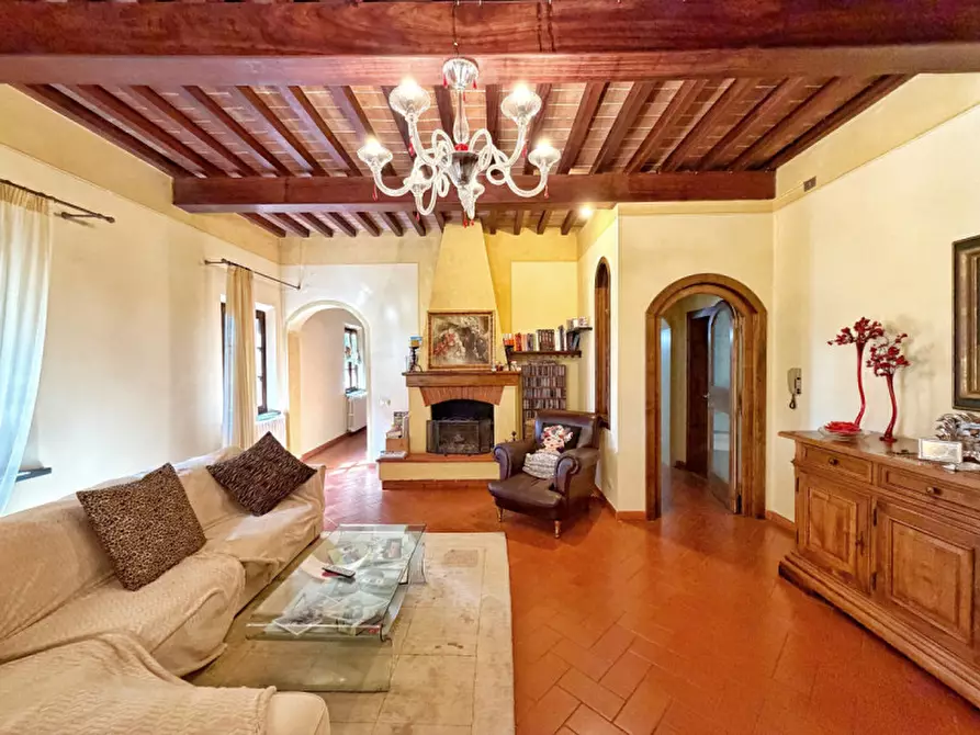 Immagine 19 di Villa in vendita  in Via Scacciapolli a Fauglia