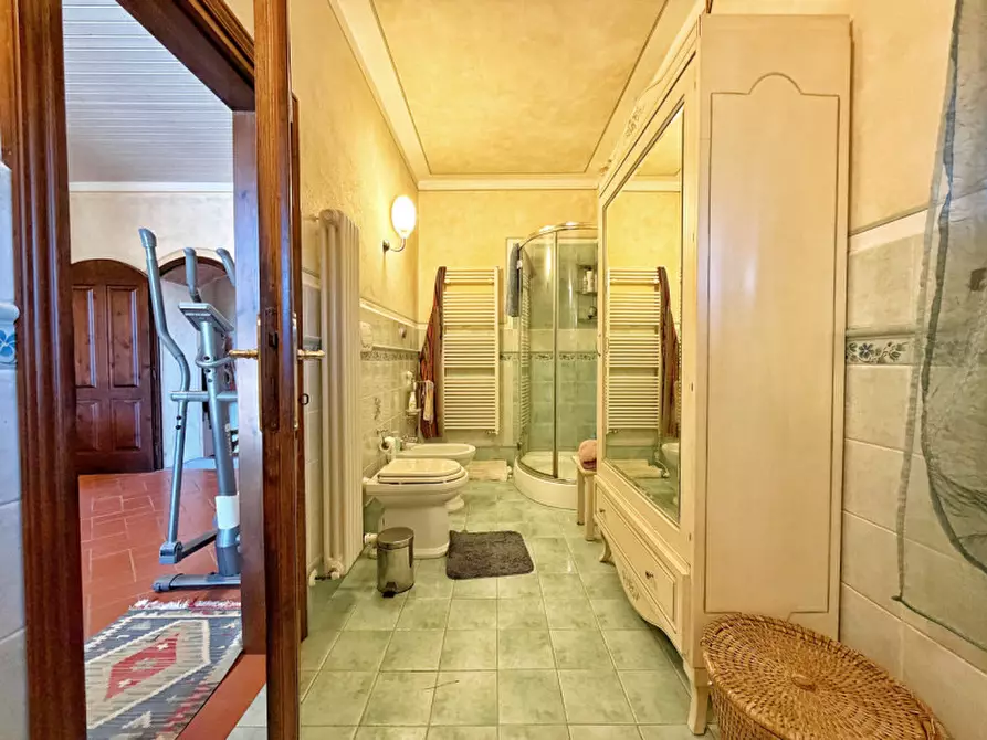 Immagine 27 di Villa in vendita  in Via Scacciapolli a Fauglia