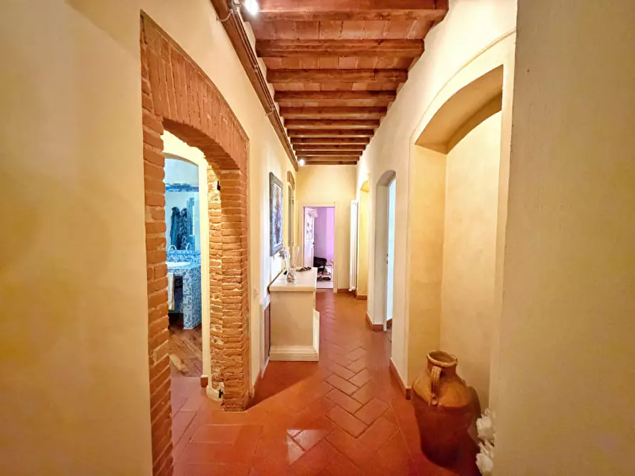 Immagine 35 di Villa in vendita  in Via Scacciapolli a Fauglia
