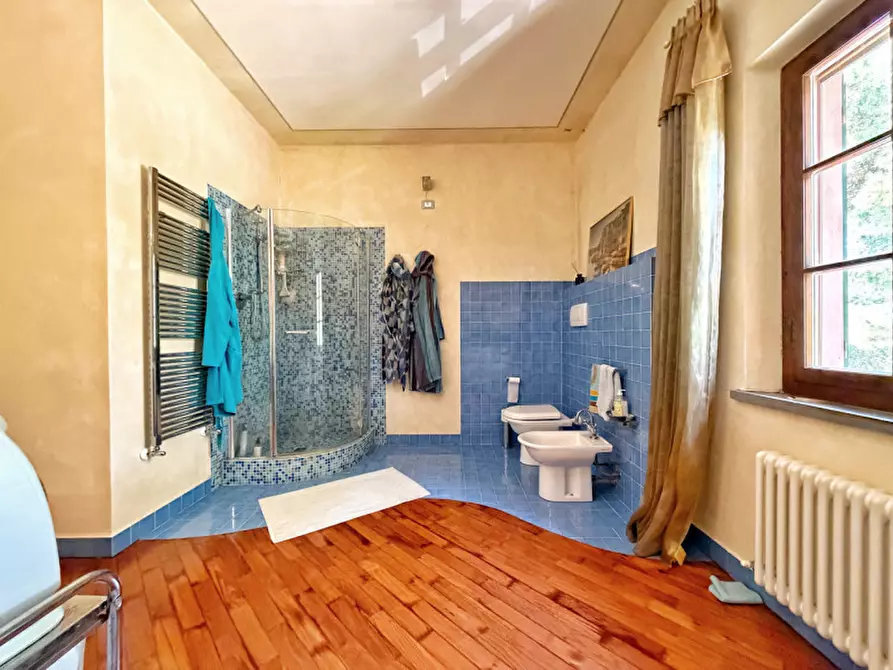 Immagine 37 di Villa in vendita  in Via Scacciapolli a Fauglia