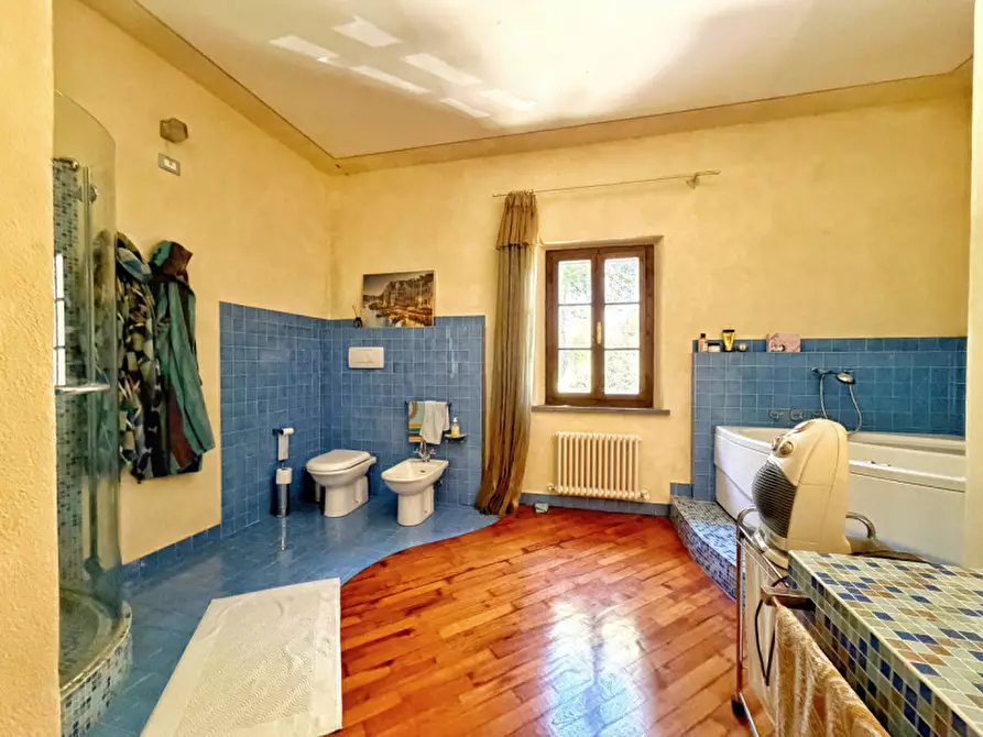 Immagine 39 di Villa in vendita  in Via Scacciapolli a Fauglia