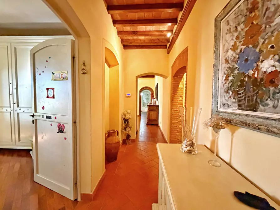 Immagine 43 di Villa in vendita  in Via Scacciapolli a Fauglia