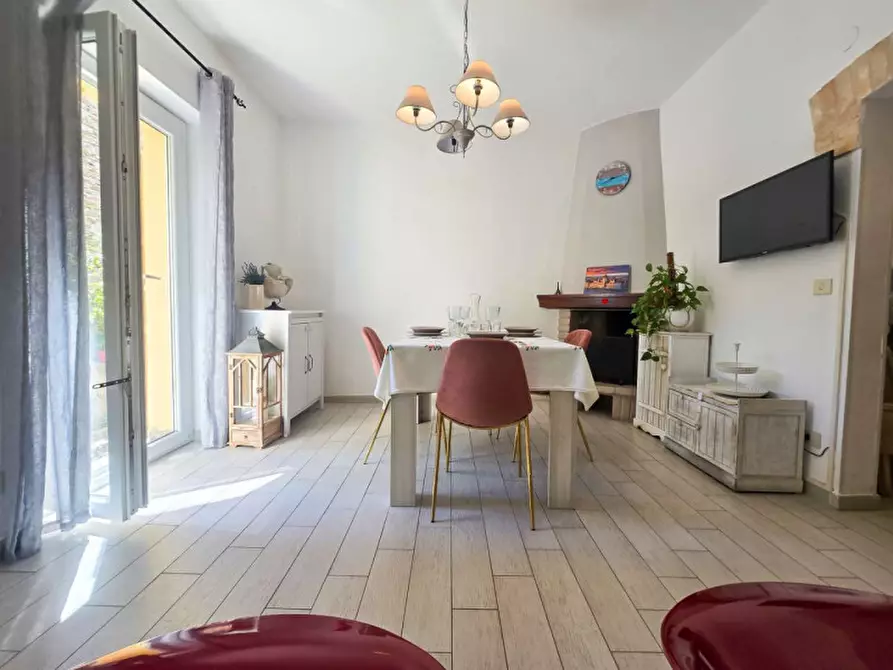 Immagine 10 di Casa indipendente in vendita  in Viale Vincenzo Lanciarini a Sant'angelo In Vado
