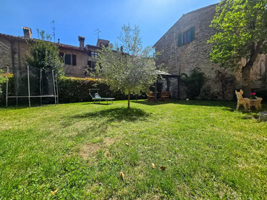 Immagine 35 di Casa indipendente in vendita  in Viale Vincenzo Lanciarini a Sant'angelo In Vado