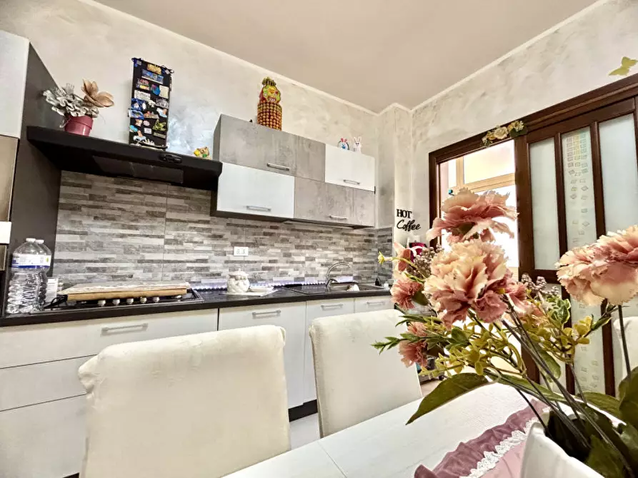 Immagine 10 di Appartamento in vendita  in Via Mario Orso Corbino, 52 a Palermo
