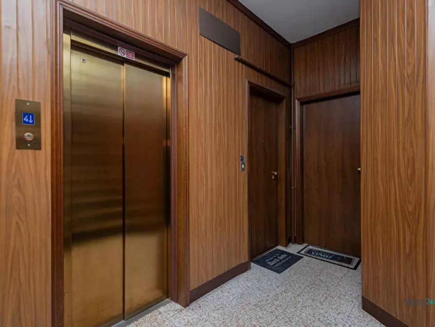 Immagine 24 di Appartamento in affitto  in Via Santa Monica, 3 a Milano