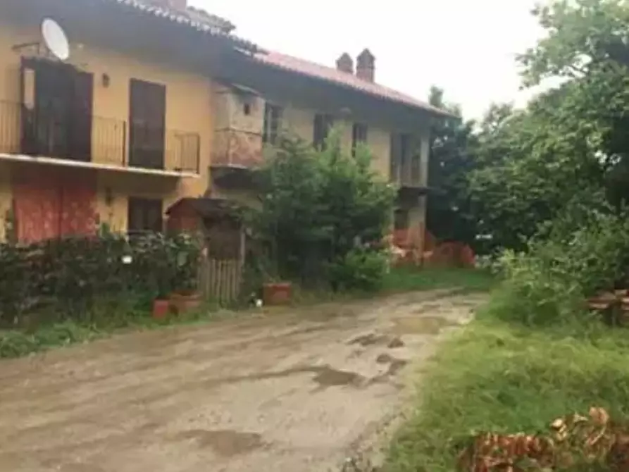 Immagine 2 di Casa indipendente in vendita  in Località Santo Stefano n. 19 - 14022 Albugnano (AT) a Albugnano
