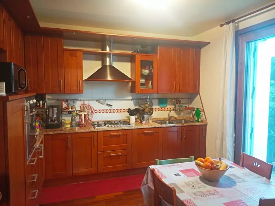 Immagine 2 di Villetta a schiera in vendita  in Via Roma a Spinea
