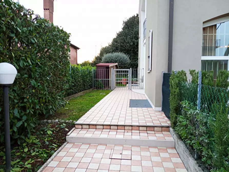 Immagine 6 di Villetta a schiera in vendita  in Via Roma a Spinea