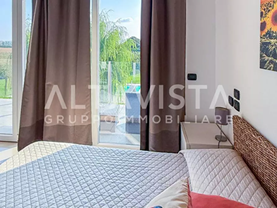 Immagine 40 di Villa in vendita  in Via Bettola a Lonato del Garda