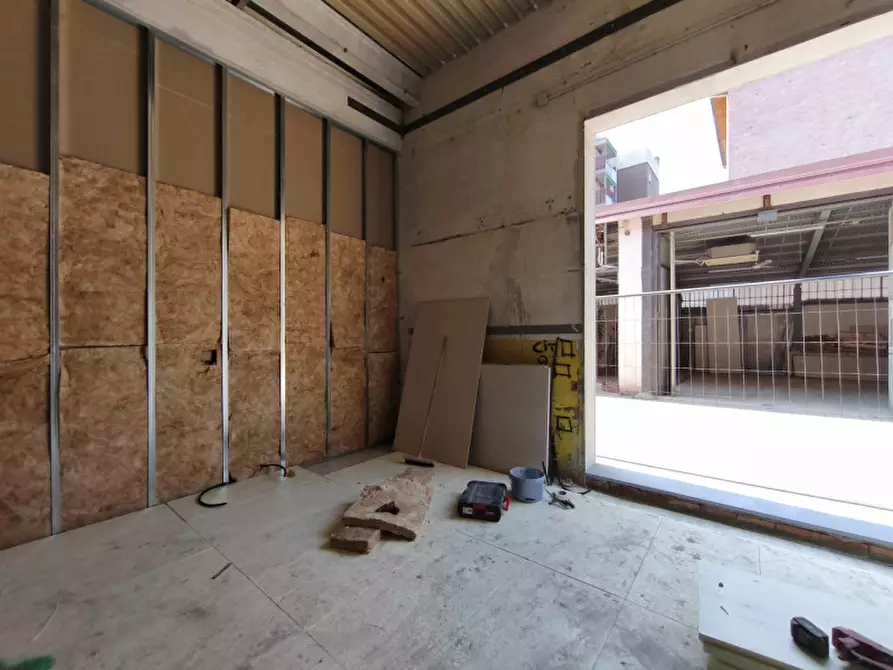 Immagine 6 di Appartamento in vendita  in Via Tommaso Laureti a Bologna
